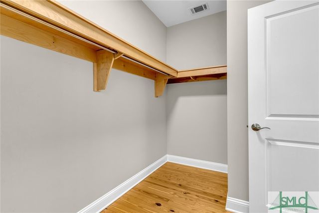 401 E Hull Street, Savannah, GA 31401