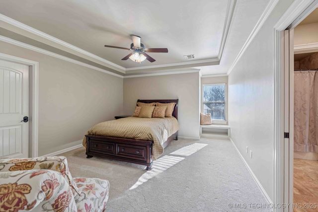 8010 S Guthrie Court, Tulsa, OK 74132