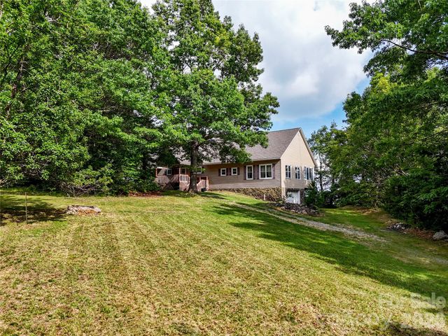 386 Arrowhead Trail, Columbus, NC 28722