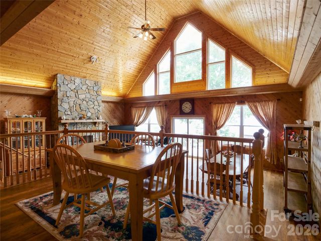 386 Arrowhead Trail, Columbus, NC 28722