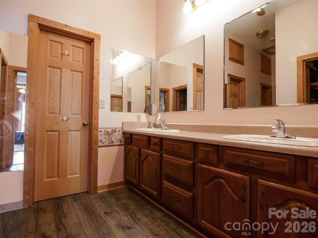 386 Arrowhead Trail, Columbus, NC 28722