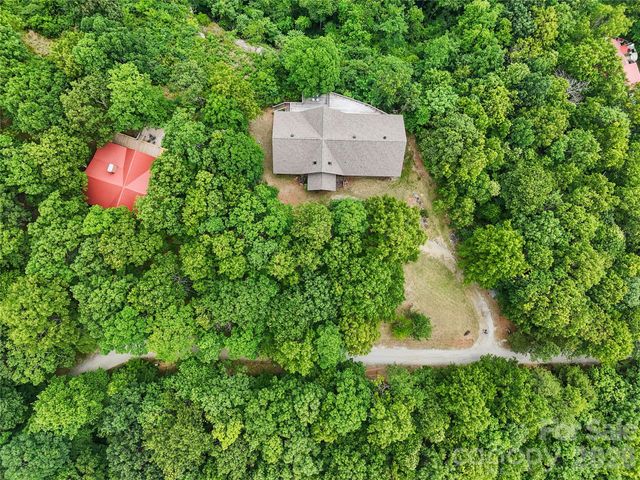 386 Arrowhead Trail, Columbus, NC 28722