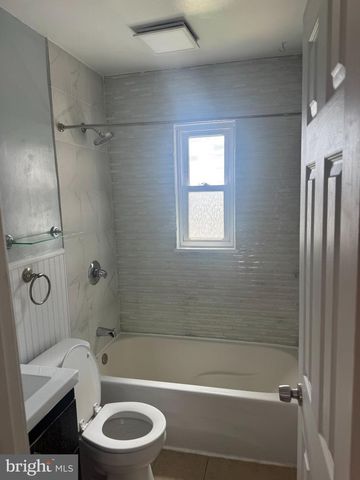 5296 CHILLUM PL NE, Washington, DC 20011
