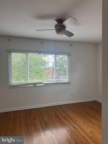 5296 CHILLUM PL NE, Washington, DC 20011