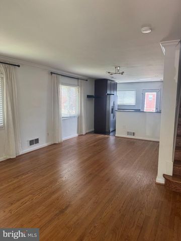 5296 CHILLUM PL NE, Washington, DC 20011