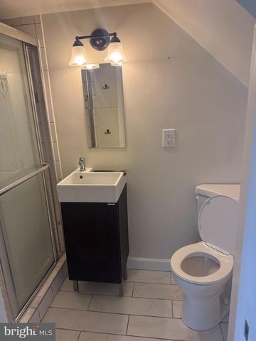 5296 CHILLUM PL NE, Washington, DC 20011