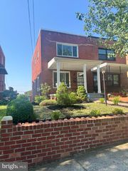 5296 CHILLUM PL NE, Washington, DC 20011