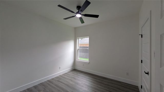 5629 Lester Granger, Fort Worth, TX 76112