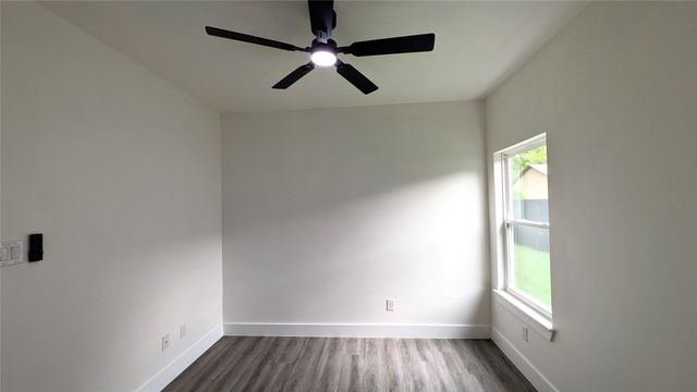 5629 Lester Granger, Fort Worth, TX 76112