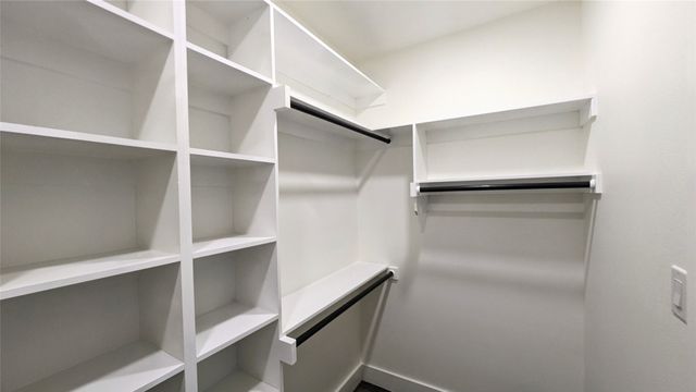5629 Lester Granger, Fort Worth, TX 76112