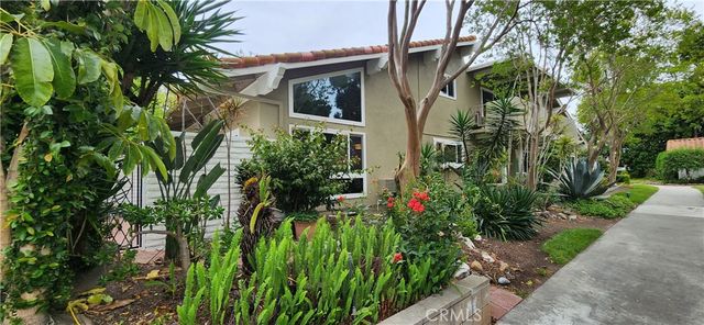 2057 Via Mariposa E B, Laguna Woods, CA 92637
