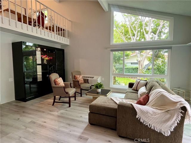 2057 Via Mariposa E B, Laguna Woods, CA 92637