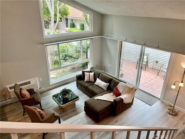 2057 Via Mariposa E B, Laguna Woods, CA 92637