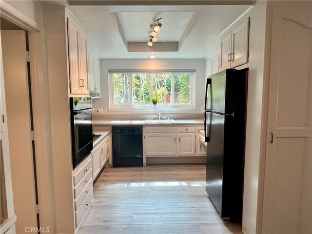 2057 Via Mariposa E B, Laguna Woods, CA 92637