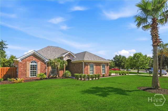 425 Stonebridge Circle, Savannah, GA 31419