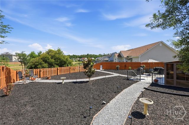 425 Stonebridge Circle, Savannah, GA 31419