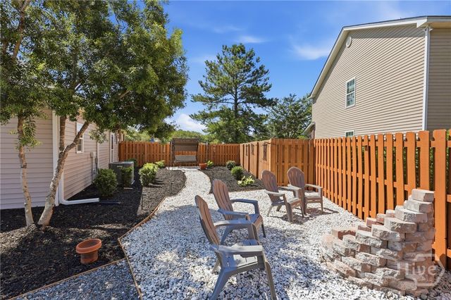 425 Stonebridge Circle, Savannah, GA 31419