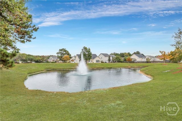 425 Stonebridge Circle, Savannah, GA 31419