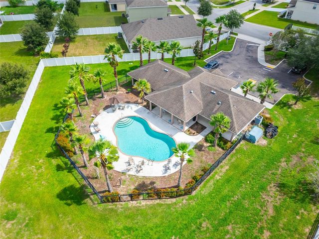 9637 TRONCAIS CIRCLE, Thonotosassa, FL 33592