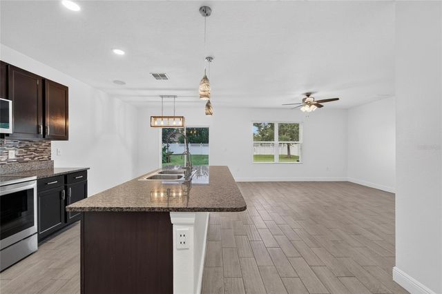 9637 TRONCAIS CIRCLE, Thonotosassa, FL 33592