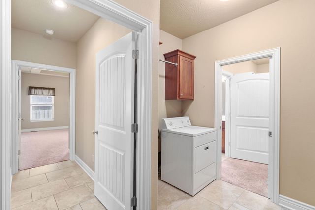 608 E Penzance Drive, Nixa, MO 65714