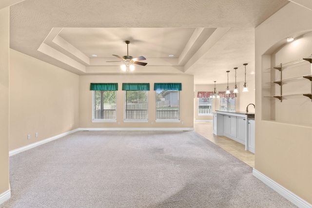 608 E Penzance Drive, Nixa, MO 65714