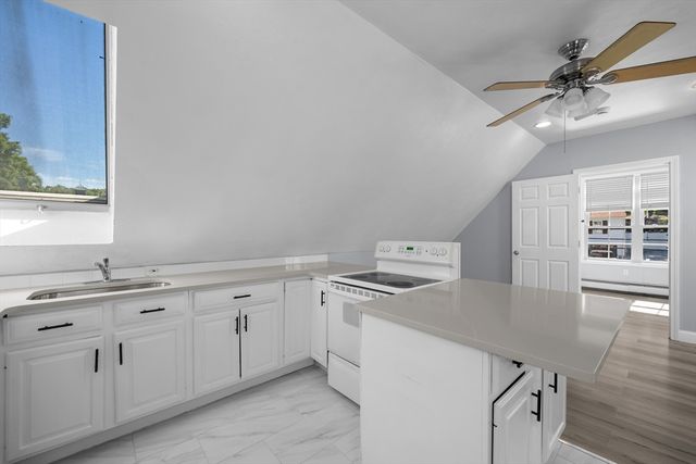 123 Indian Hill Road, Worcester, MA 01606