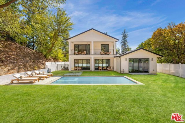 16815 Shileno Place, Encino (los Angeles), CA 91436