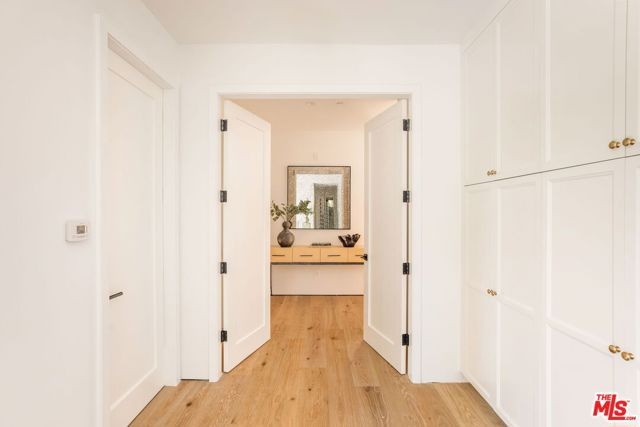 16815 Shileno Place, Encino (los Angeles), CA 91436