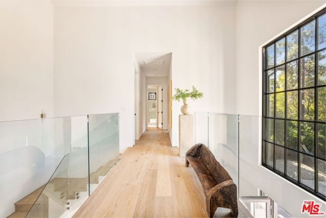 16815 Shileno Place, Encino (los Angeles), CA 91436