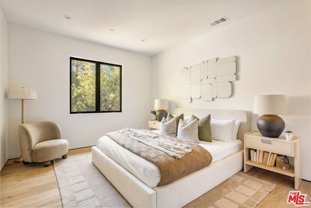 16815 Shileno Place, Encino (los Angeles), CA 91436