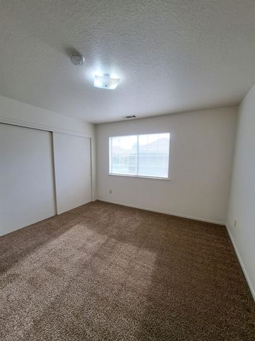 12486 Georgia Lane, Madera, CA 93637