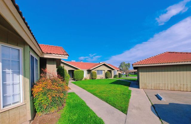 12486 Georgia Lane, Madera, CA 93637