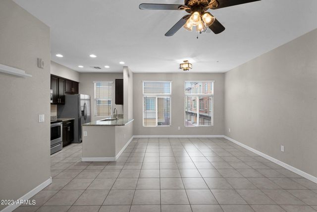 240 W JUNIPER Avenue 1047, Gilbert, AZ 85233