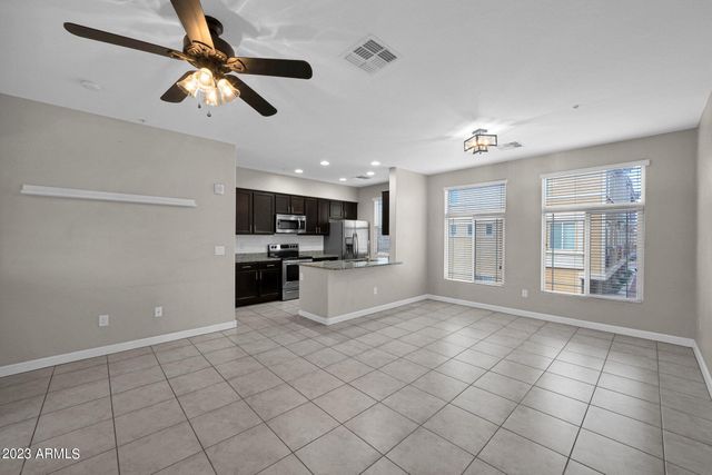 240 W JUNIPER Avenue 1047, Gilbert, AZ 85233