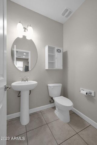 240 W JUNIPER Avenue 1047, Gilbert, AZ 85233