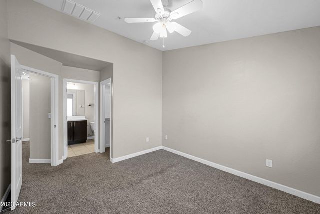 240 W JUNIPER Avenue 1047, Gilbert, AZ 85233