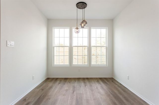 5506 Oakmont Villas Drive, Houston, TX 77091