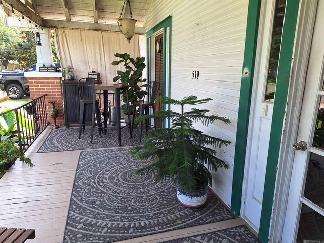 519 Avenue B, Port Allen, LA 70767