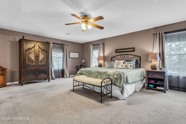 916 Buccaneer Lane, Manahawkin, NJ 08050