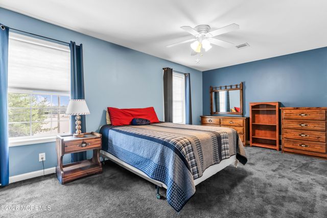 916 Buccaneer Lane, Manahawkin, NJ 08050