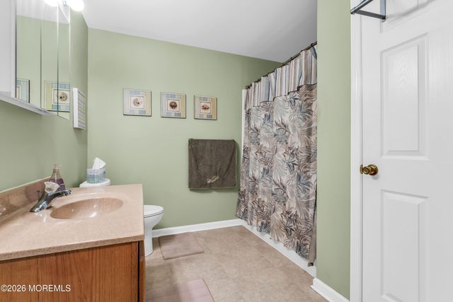 916 Buccaneer Lane, Manahawkin, NJ 08050