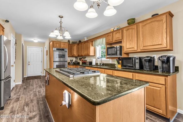 916 Buccaneer Lane, Manahawkin, NJ 08050
