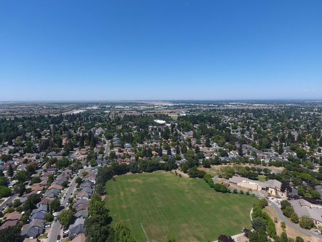 34 Chief Ct, Sacramento, CA 95833