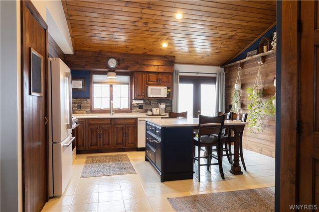 3212 Lockport Road, Oakfield, NY 14125