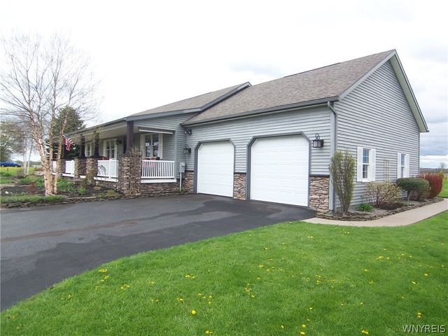 3212 Lockport Road, Oakfield, NY 14125