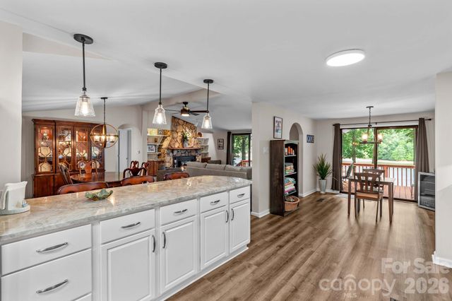 8460 Keven Circle, Sherrills Ford, NC 28673