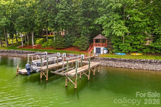 8460 Keven Circle, Sherrills Ford, NC 28673