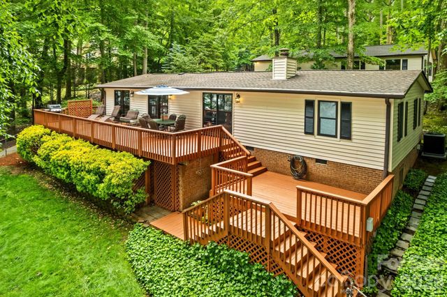 8460 Keven Circle, Sherrills Ford, NC 28673