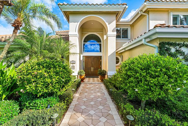 4361 Gleneagles Drive, Boynton Beach, FL 33436